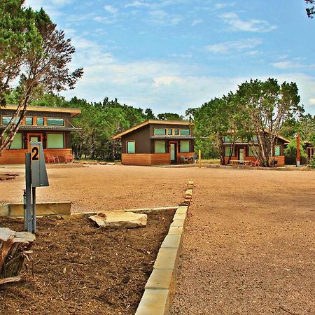 Green Acres Cottages - Fredericksburg Suite วิมเบอร์ลีย์ ภายนอก รูปภาพ